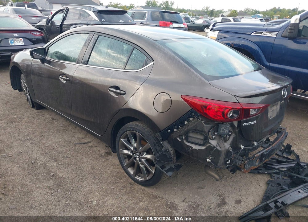 2018 MAZDA 3 TOURING VIN: 3MZBN1V31JM190342