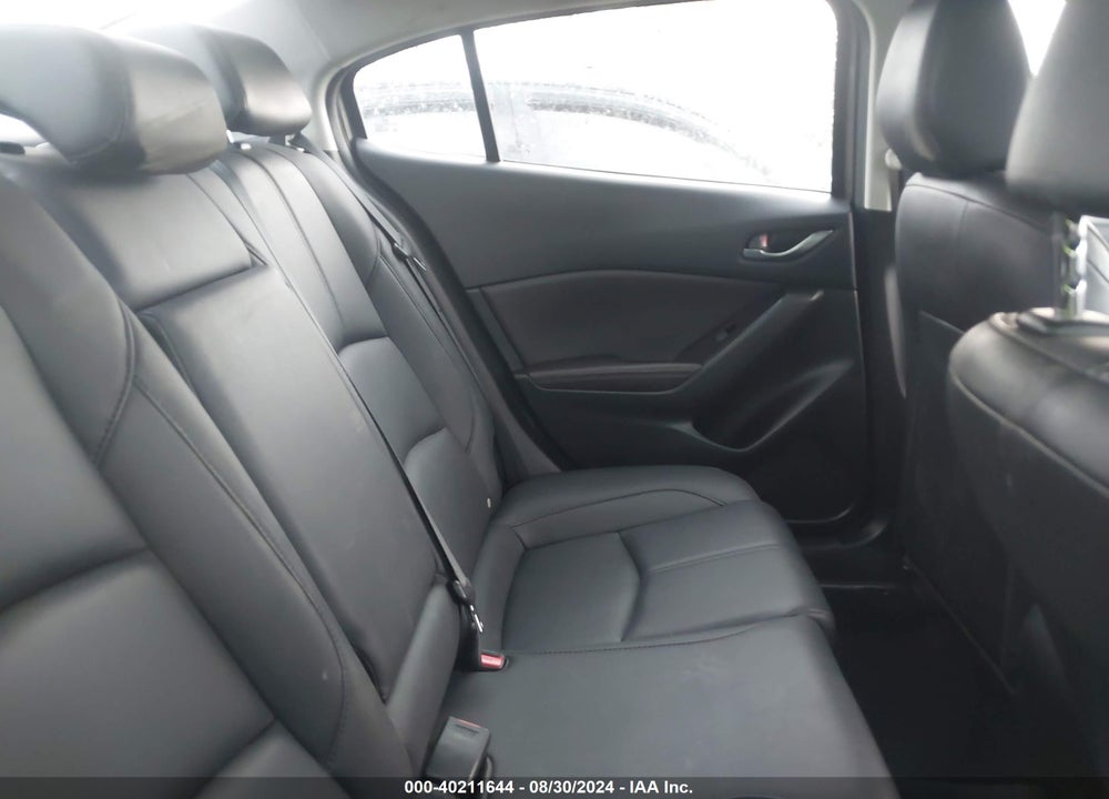 2018 MAZDA 3 TOURING VIN: 3MZBN1V31JM190342