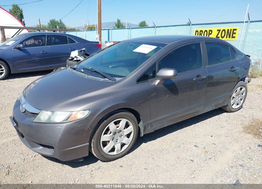 2010 HONDA CIVIC LX VIN: 19XFA1F58AE076851