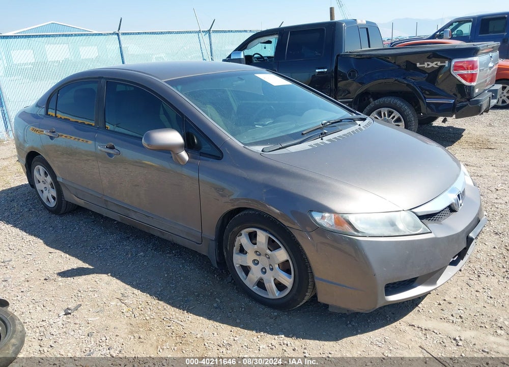 2010 HONDA CIVIC LX VIN: 19XFA1F58AE076851