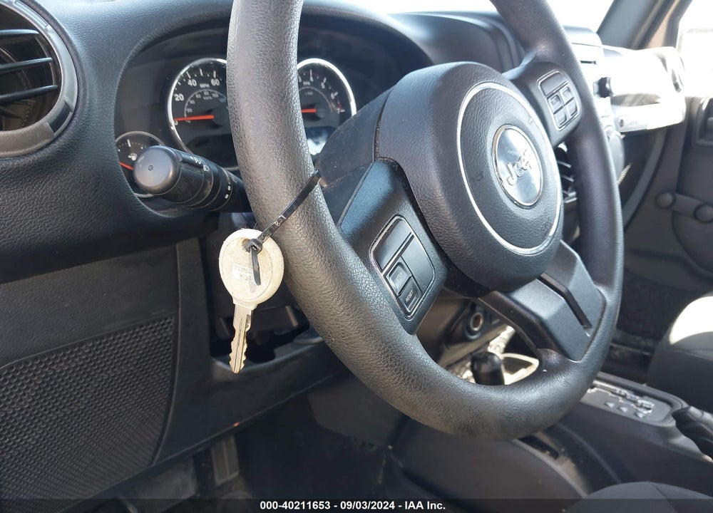 2015 JEEP WRANGLER UNLIMITED SPORT VIN: 1C4BJWDG8FL712490