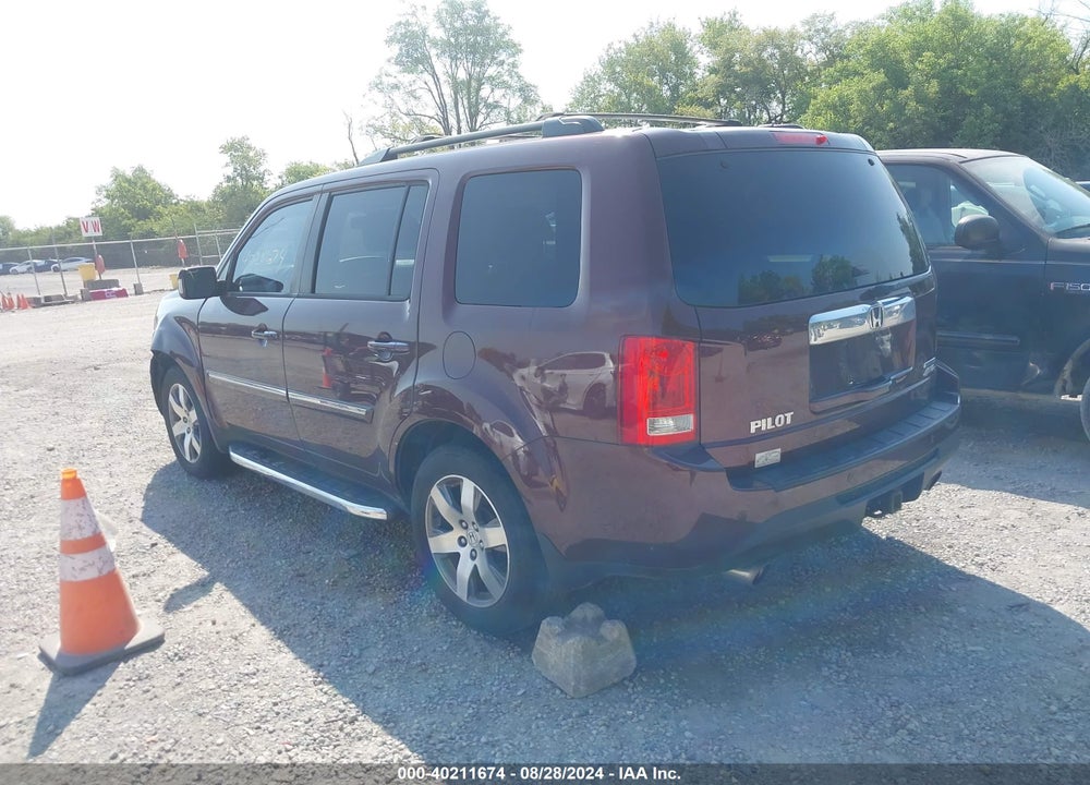 2015 HONDA PILOT TOURING VIN: 5FNYF4H99FB005719