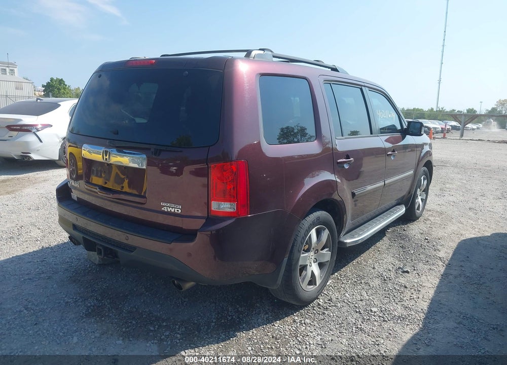 2015 HONDA PILOT TOURING VIN: 5FNYF4H99FB005719