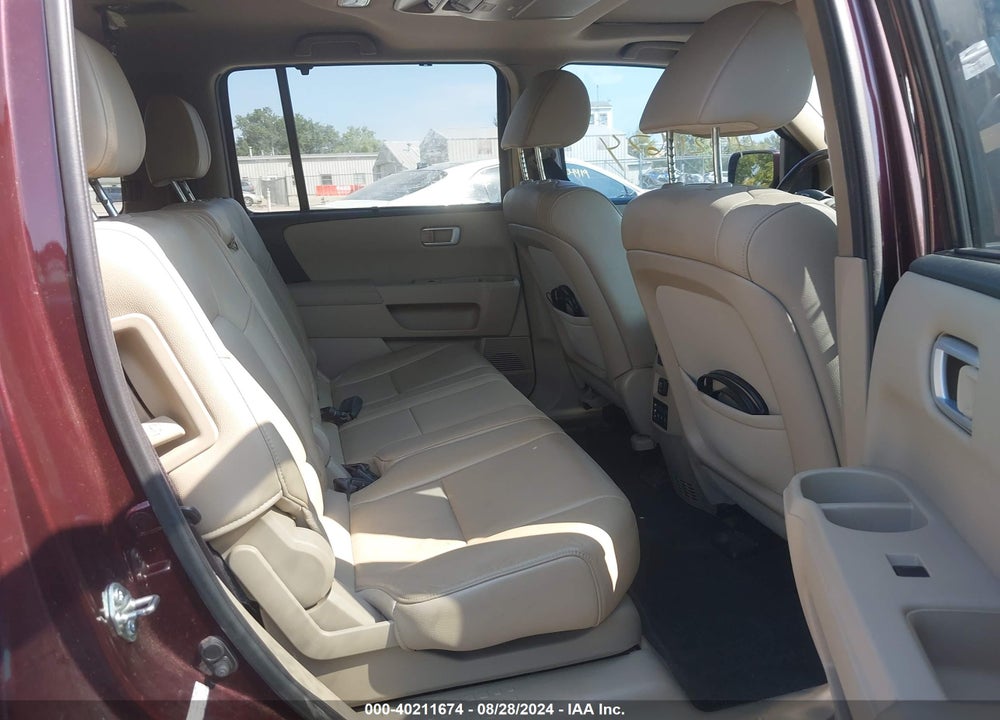 2015 HONDA PILOT TOURING VIN: 5FNYF4H99FB005719