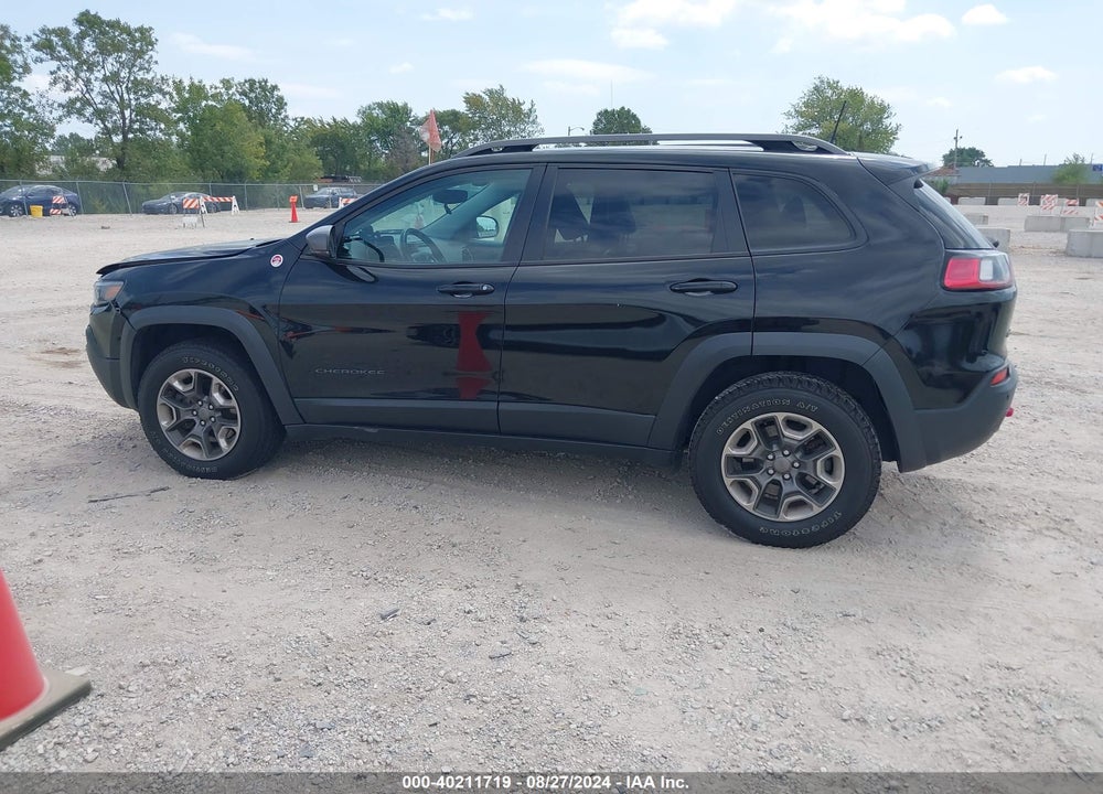 2019 JEEP CHEROKEE TRAILHAWK 4X4 VIN: 1C4PJMBX5KD198079