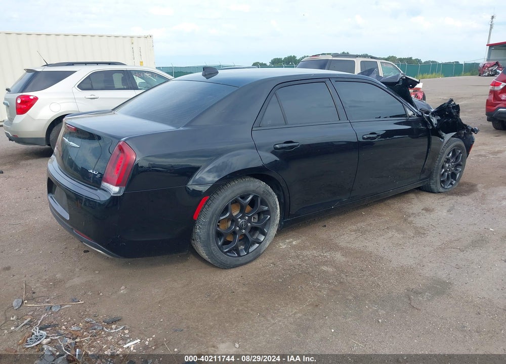 2019 CHRYSLER 300 S VIN: 2C3CCAGG3KH635214