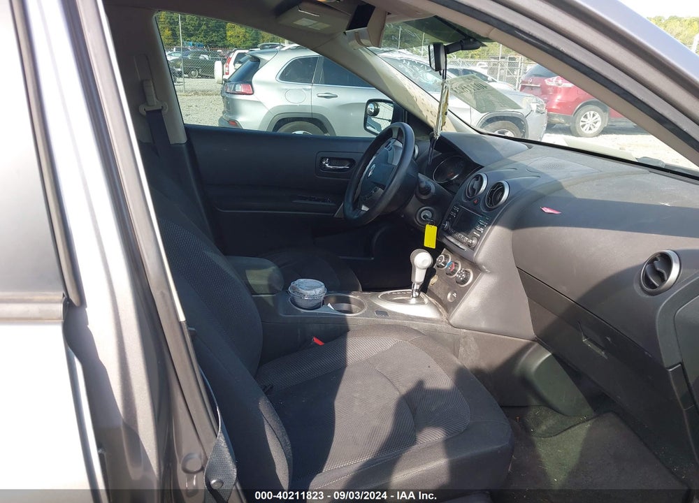 2014 NISSAN ROGUE SELECT S VIN: JN8AS5MT8EW623505