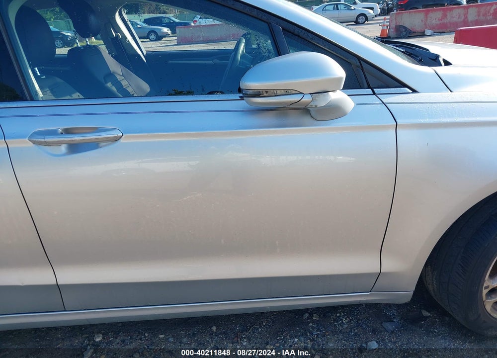 2013 FORD FUSION SE VIN: 3FA6P0H73DR310792