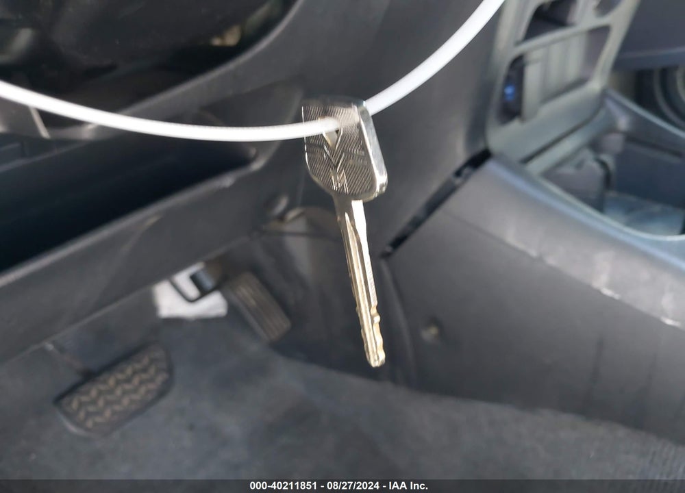 2004 TOYOTA RAV4 VIN: JTEHD20V046003073
