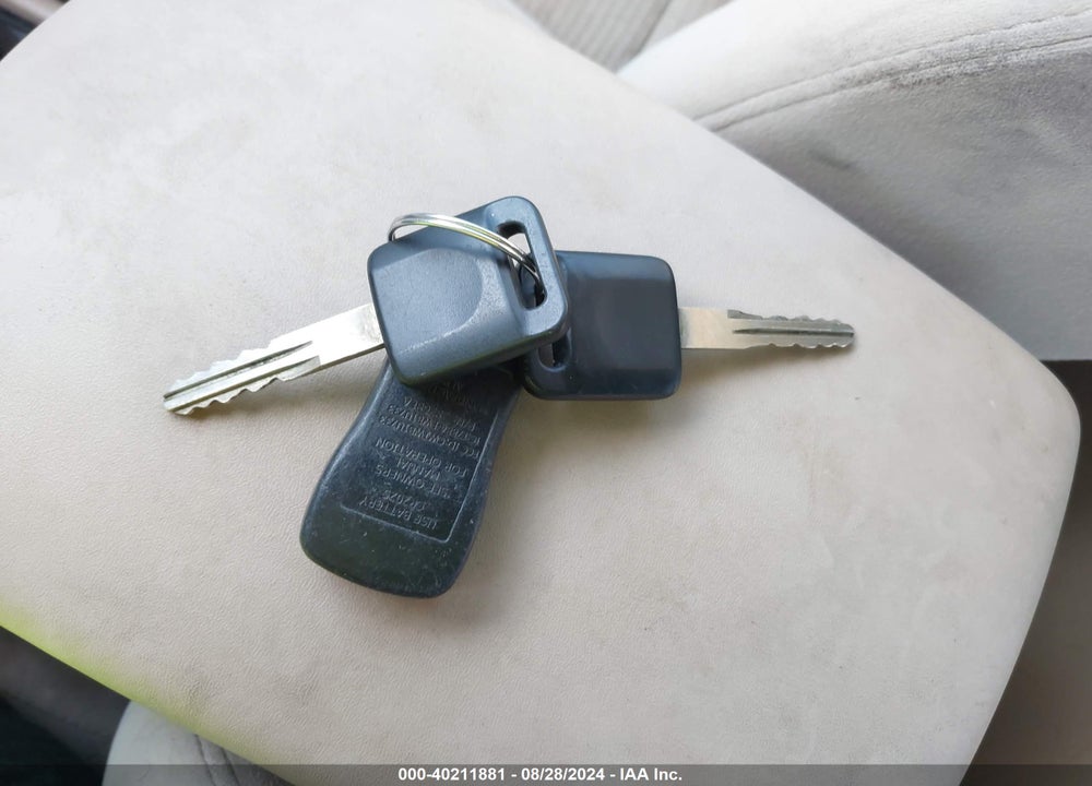 2011 NISSAN SENTRA 2.0S VIN: 3N1AB6AP8BL688836