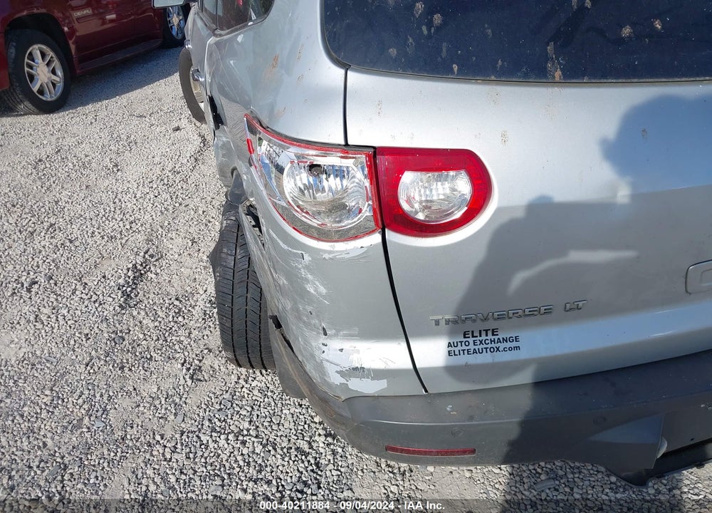 2011 CHEVROLET TRAVERSE 1LT VIN: 1GNKVGED3BJ338043