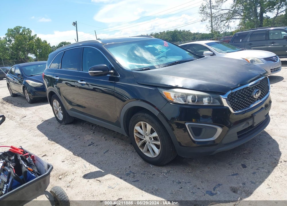 2017 KIA SORENTO 3.3L LX VIN: 5XYPG4A55HG208053