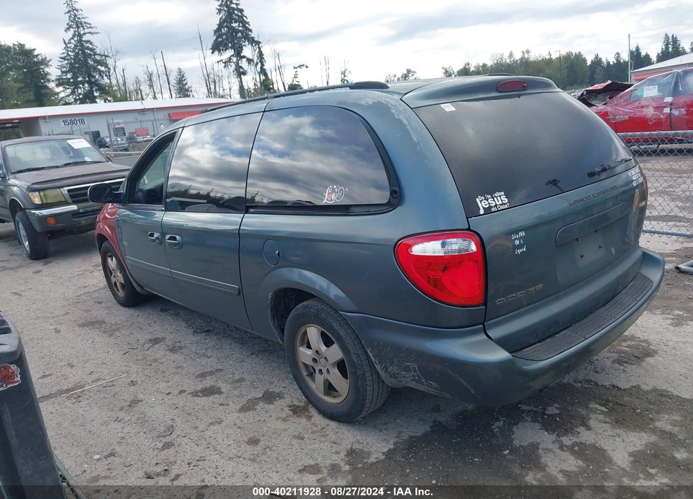 2007 DODGE GRAND CARAVAN SXT VIN: 2D4GP44L47R174226