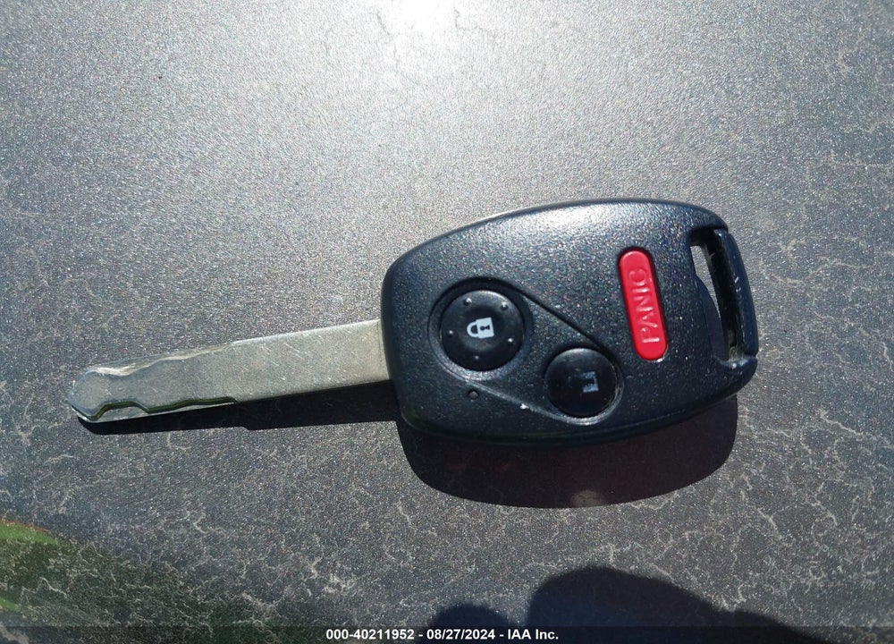2006 HONDA CIVIC LX VIN: 1HGFA16586L136823