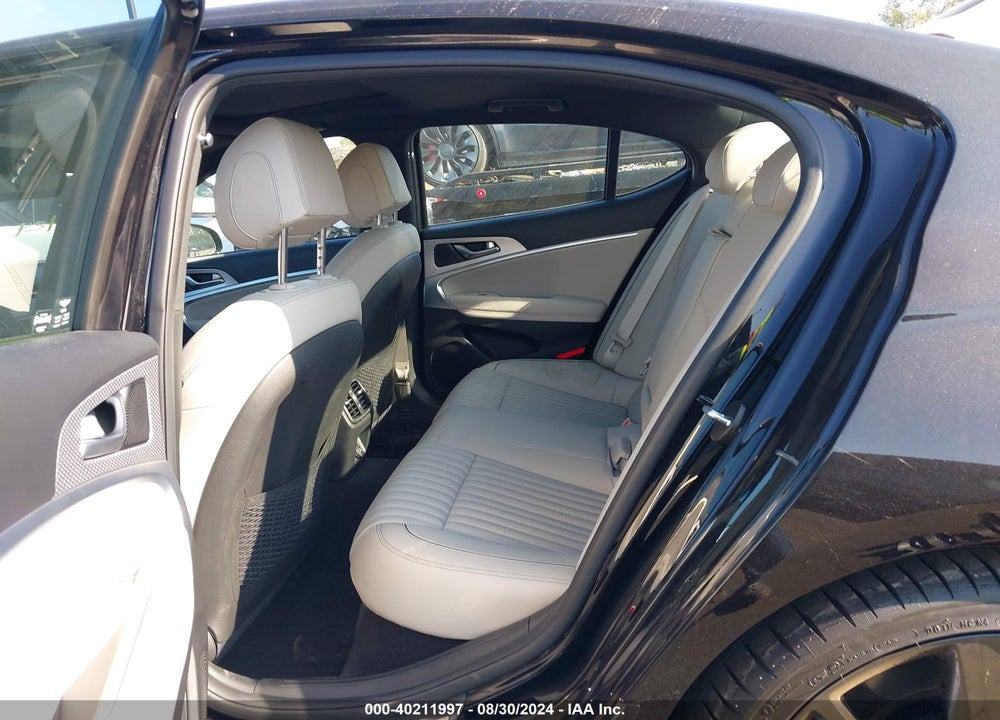2023 GENESIS G70 2.0T RWD VIN: KMTG34TA3PU126679