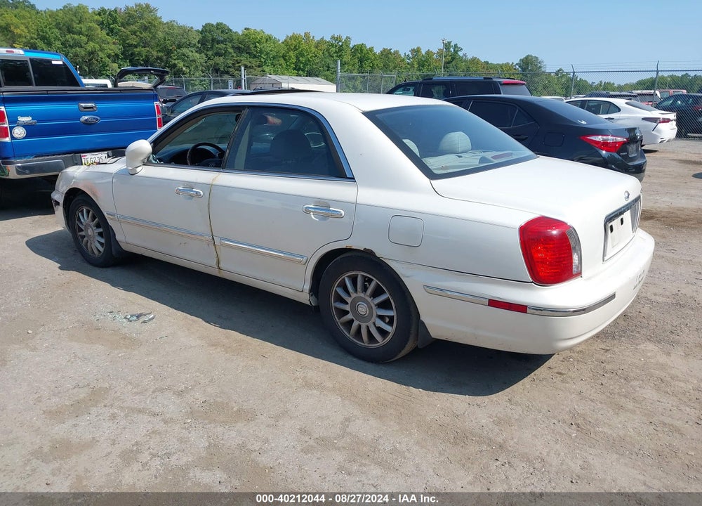 2004 HYUNDAI XG350 L VIN: KMHFU45E24A277092