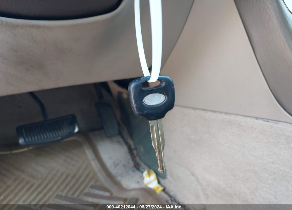 2004 HYUNDAI XG350 L VIN: KMHFU45E24A277092
