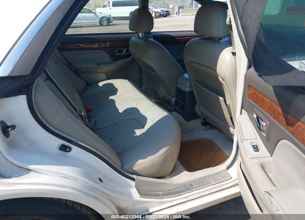 2004 HYUNDAI XG350 L VIN: KMHFU45E24A277092