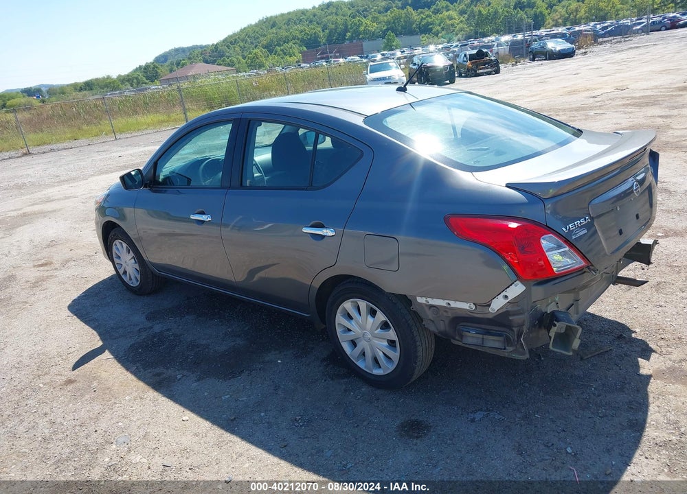 2018 NISSAN VERSA 1.6 SV VIN: 3N1CN7AP6JL878445