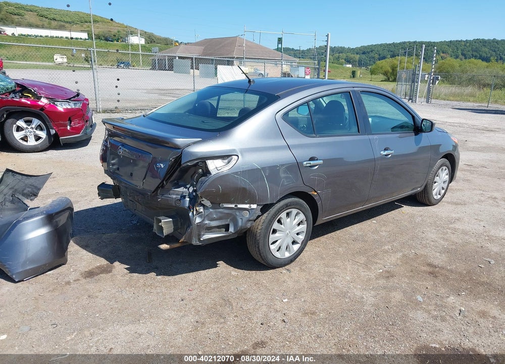 2018 NISSAN VERSA 1.6 SV VIN: 3N1CN7AP6JL878445