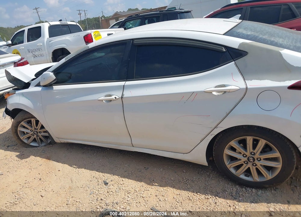 2015 HYUNDAI ELANTRA SE VIN: 5NPDH4AE0FH556915