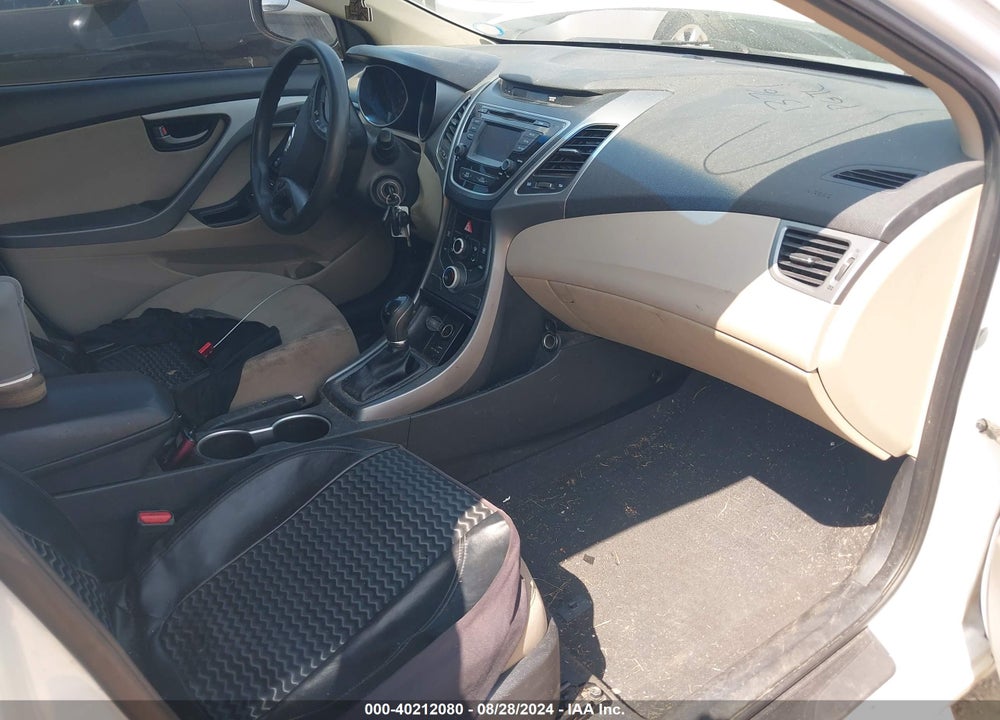 2015 HYUNDAI ELANTRA SE VIN: 5NPDH4AE0FH556915