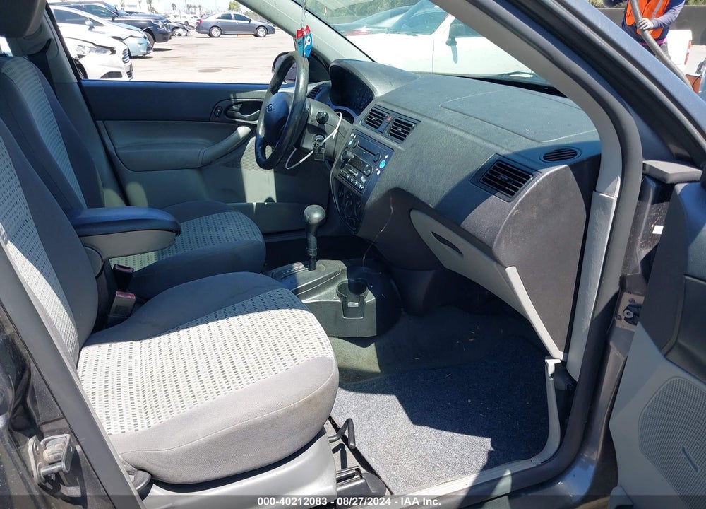 2007 FORD FOCUS S/SE/SES VIN: 1FAHP34N17W150895
