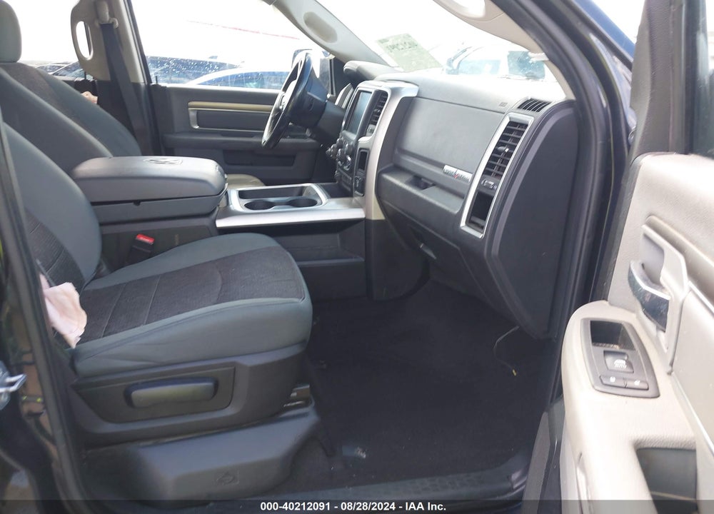 2017 RAM 1500 LONE STAR 4X2 5'7 BOX VIN: 1C6RR6LT2HS752313