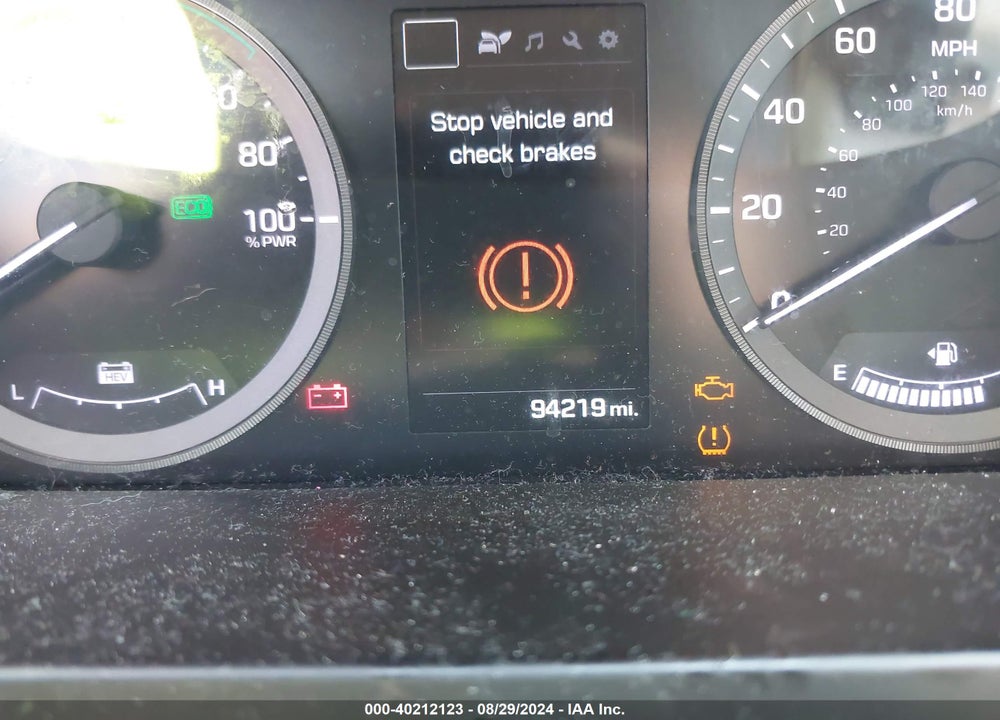 2016 HYUNDAI SONATA HYBRID SE VIN: KMHE24L11GA039286