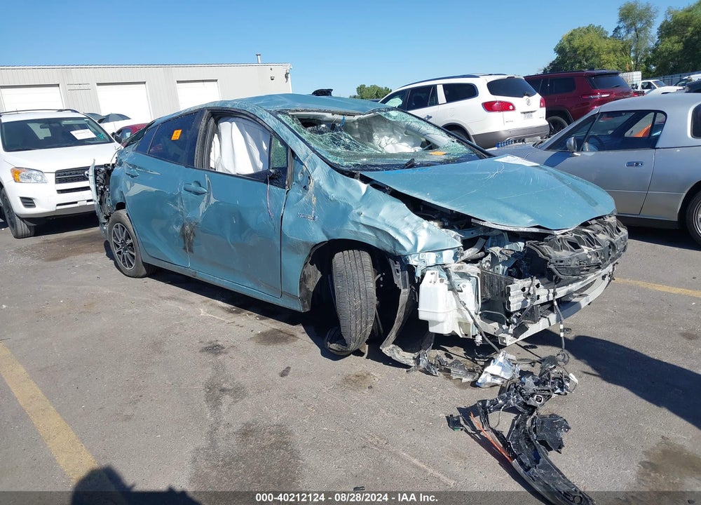 2018 TOYOTA PRIUS THREE VIN: JTDKARFU7J3057283