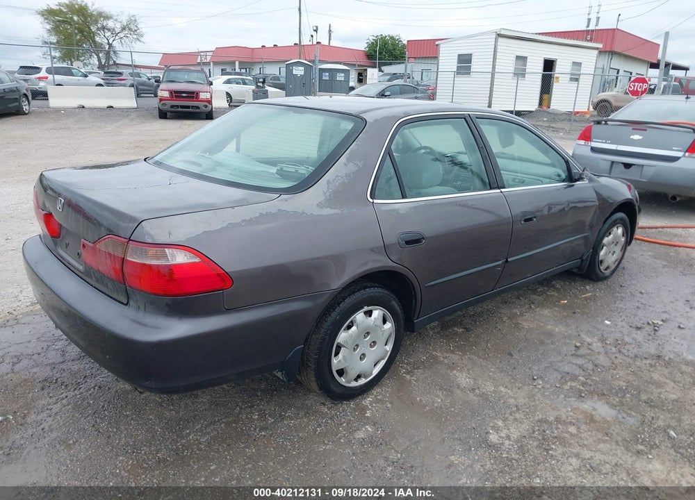 1999 HONDA ACCORD LX VIN: 1HGCG5646XA027662