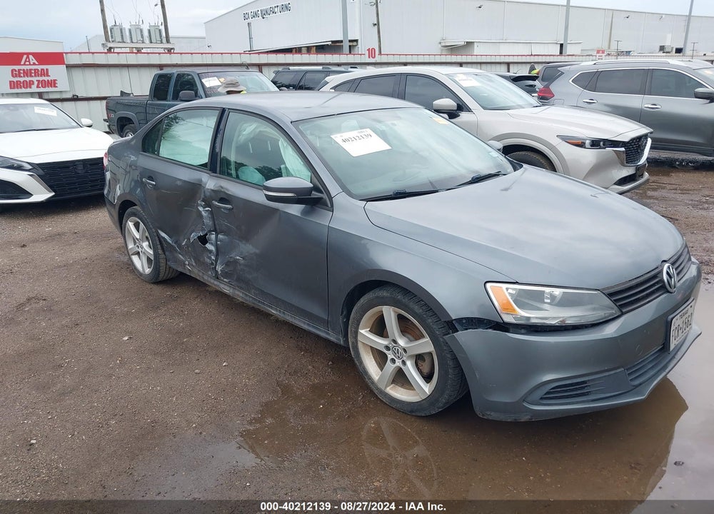 2012 VOLKSWAGEN JETTA 2.5L SE VIN: 3VWBP7AJ9CM337110