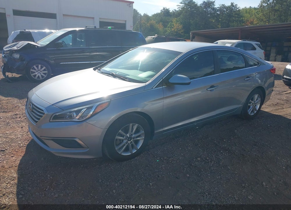 2016 HYUNDAI SONATA SE VIN: 5NPE24AF3GH390681