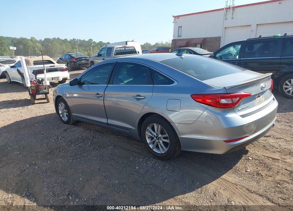 2016 HYUNDAI SONATA SE VIN: 5NPE24AF3GH390681