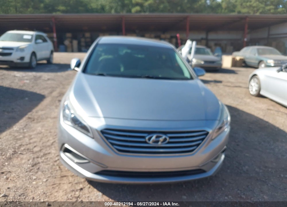 2016 HYUNDAI SONATA SE VIN: 5NPE24AF3GH390681