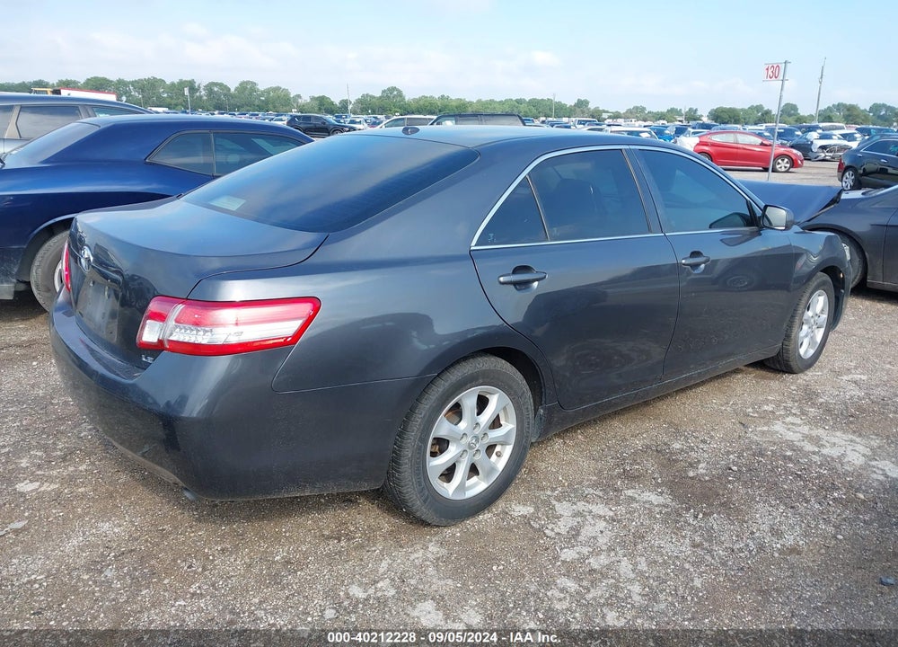 2011 TOYOTA CAMRY LE VIN: 4T1BF3EK8BU174750