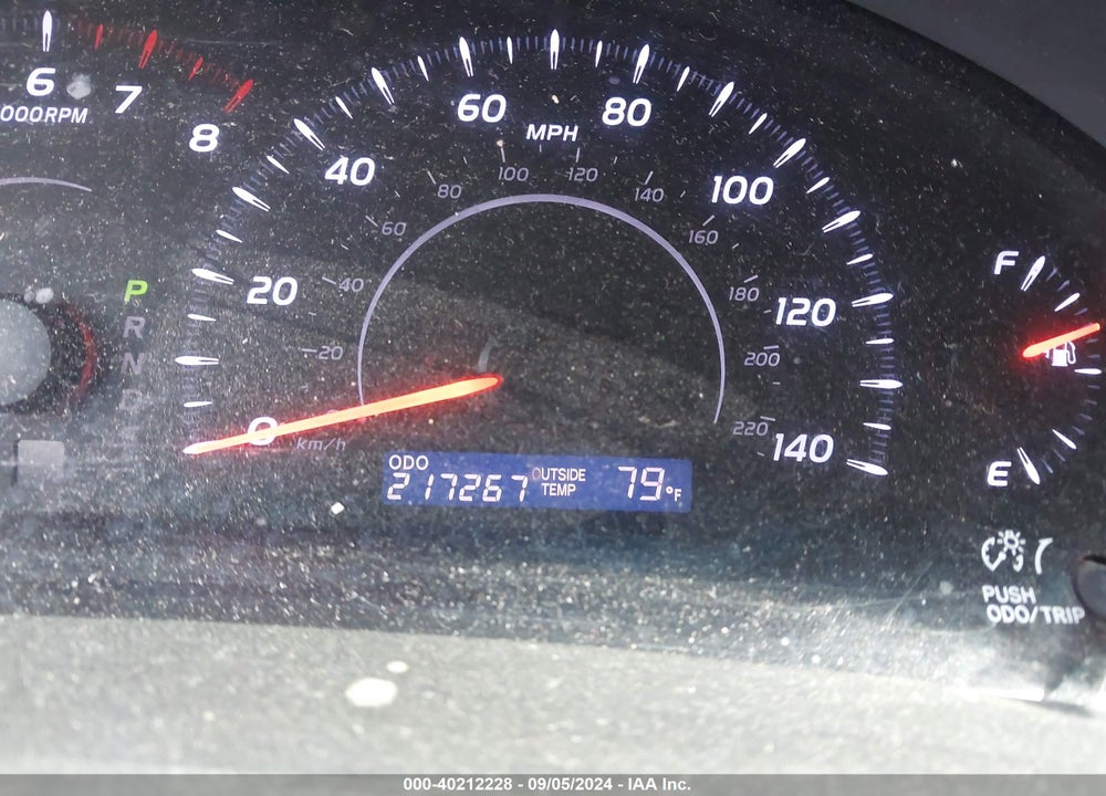 2011 TOYOTA CAMRY LE VIN: 4T1BF3EK8BU174750