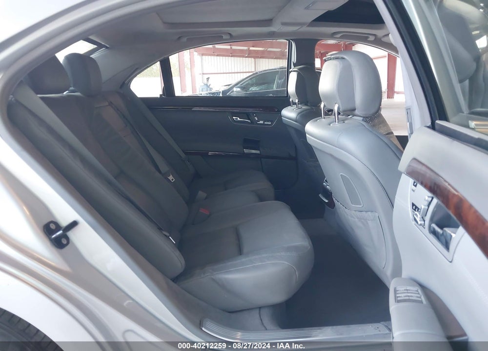 2007 MERCEDES-BENZ S 600 VIN: WDDNG76X87A109847