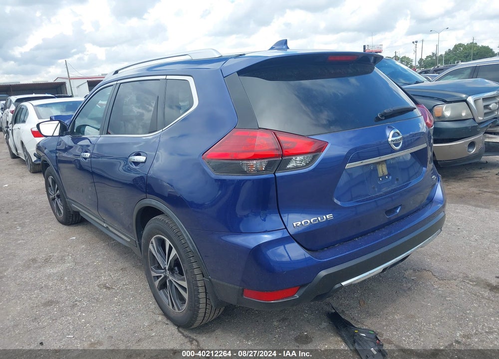 2017 NISSAN ROGUE SL VIN: JN8AT2MT7HW146047