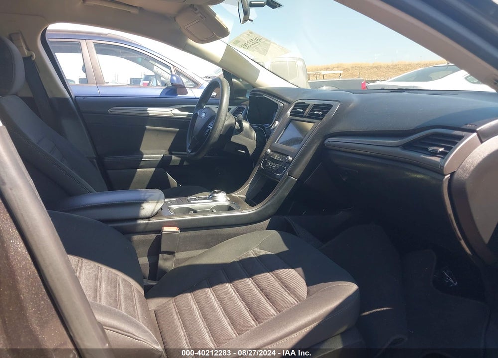 2017 FORD FUSION HYBRID SE VIN: 3FA6P0LU8HR275413
