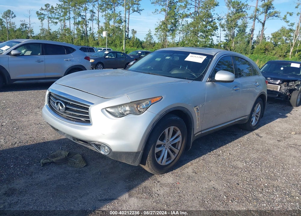 2014 INFINITI QX70 VIN: JN8CS1MU3EM450711