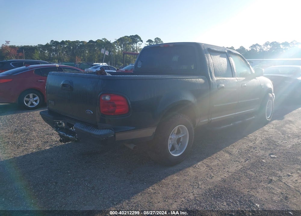 2002 FORD F-150 LARIAT/XLT VIN: 1FTRW07L12KA10811