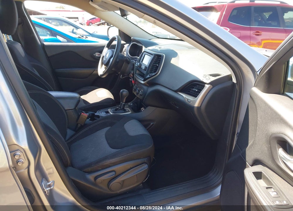 2014 JEEP CHEROKEE SPORT VIN: 1C4PJMAB7EW286825