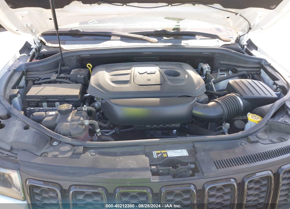 2019 JEEP GRAND CHEROKEE ALTITUDE 4X2 VIN: 1C4RJEAG5KC732316