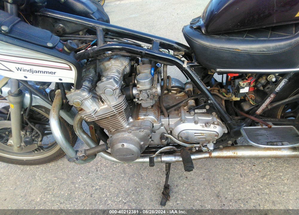 1981 HONDA CB900 C VIN: JH2SC0401BC102555