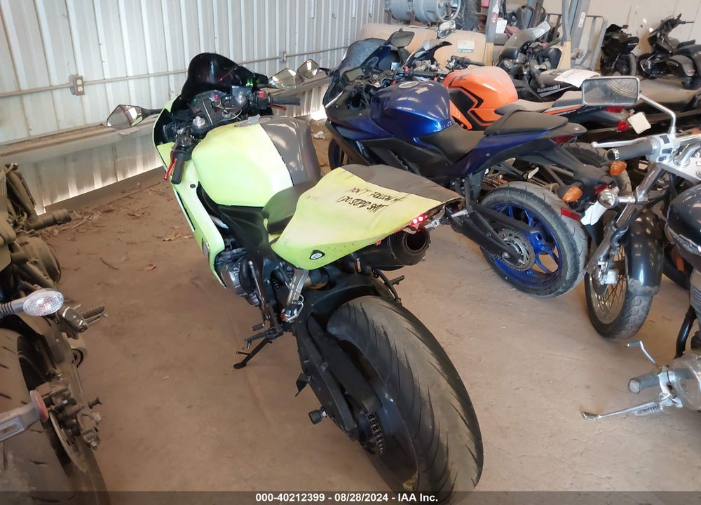 2005 HONDA CBR600 RR VIN: JH2PC37195M202834