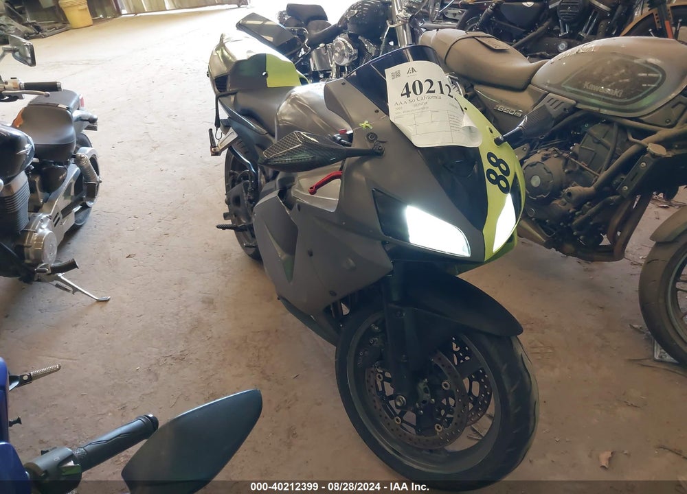 2005 HONDA CBR600 RR VIN: JH2PC37195M202834