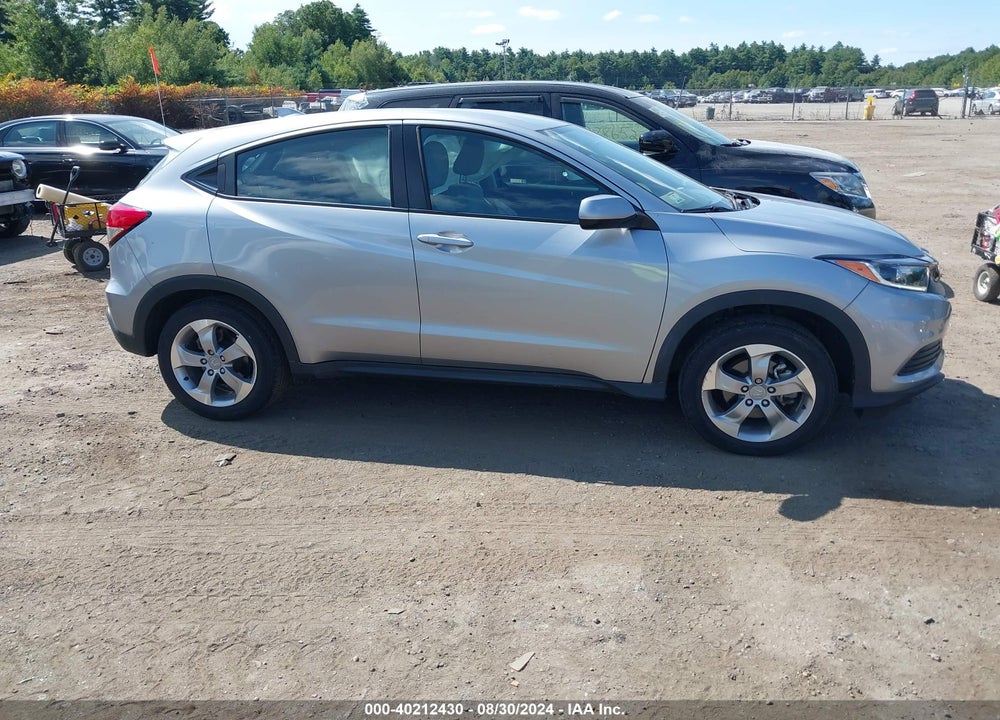 2021 HONDA HR-V AWD LX VIN: 3CZRU6H32MM732639