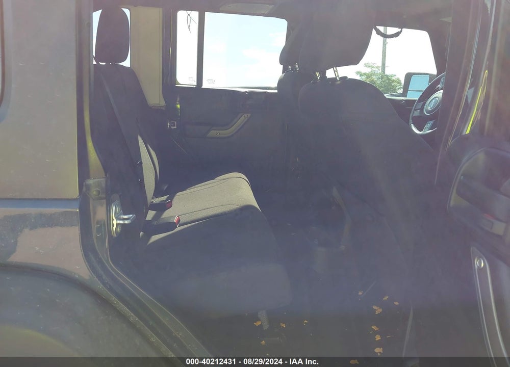 2016 JEEP WRANGLER UNLIMITED SPORT VIN: 1C4BJWDG8GL270554