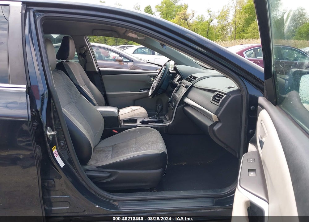 2015 TOYOTA CAMRY SE VIN: 4T1BF1FK8FU102990